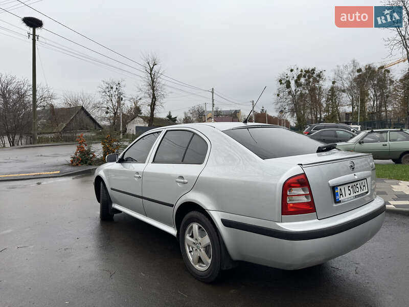 Ліфтбек Skoda Octavia 2006 в Бородянці