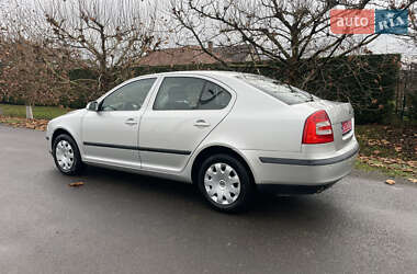 Лифтбек Skoda Octavia 2008 в Виноградове