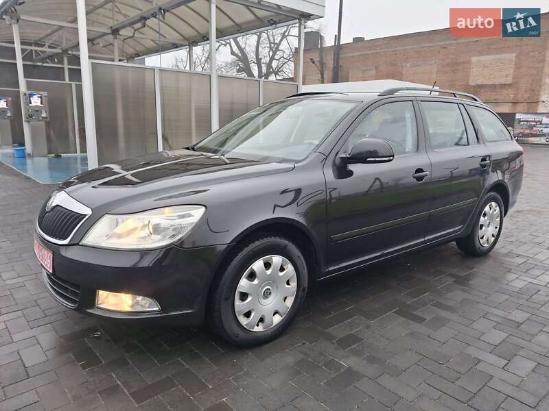 Універсал Skoda Octavia 2011 в Лубнах