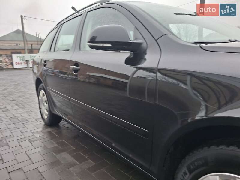 Універсал Skoda Octavia 2011 в Лубнах