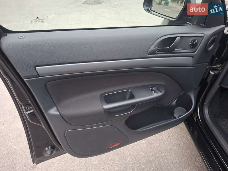 Універсал Skoda Octavia 2011 в Лубнах