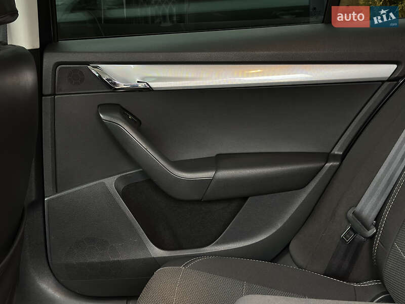 Універсал Skoda Octavia 2014 в Шептицькому