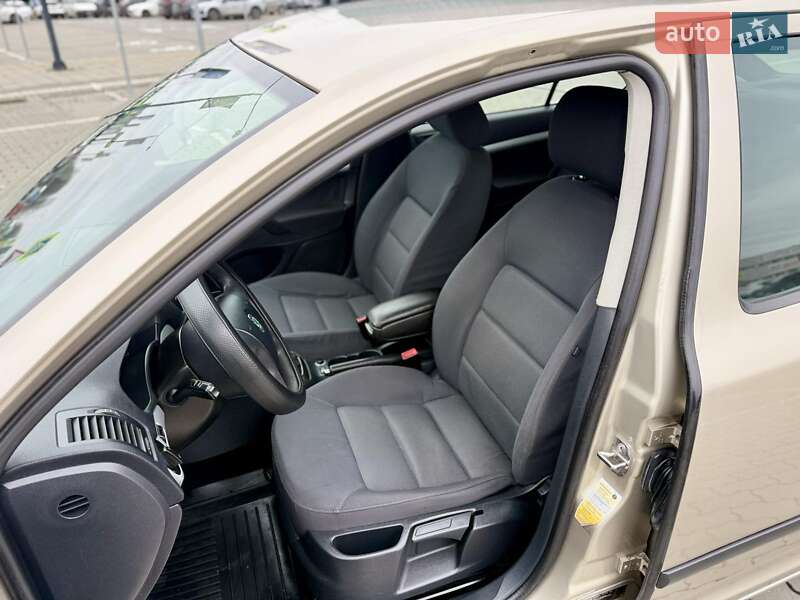 Ліфтбек Skoda Octavia 2005 в Львові