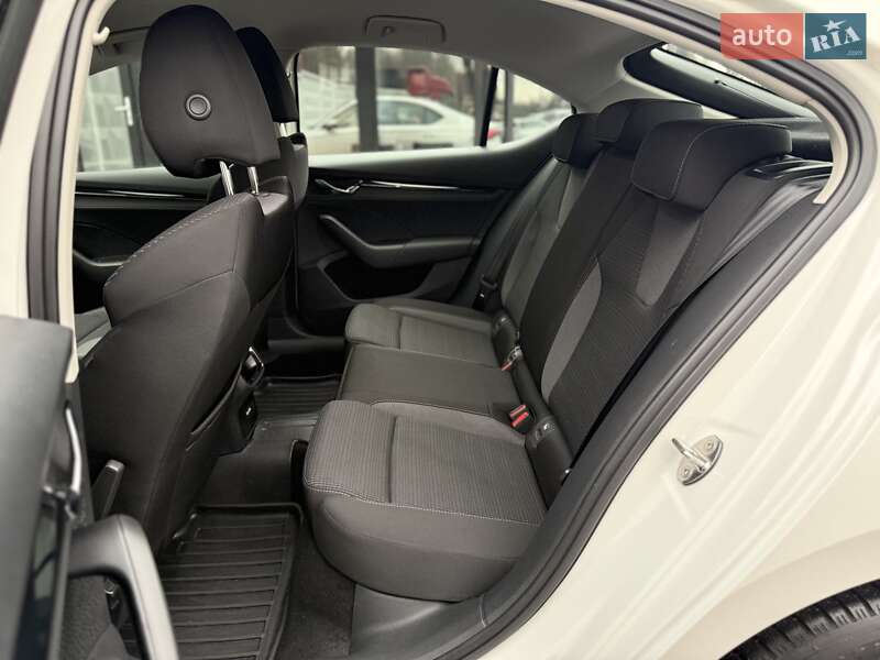 Ліфтбек Skoda Octavia 2022 в Києві