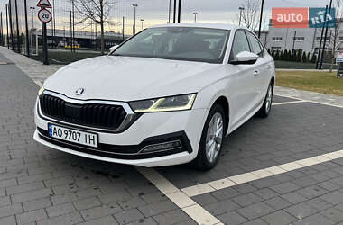 Лифтбек Skoda Octavia 2020 в Мукачево