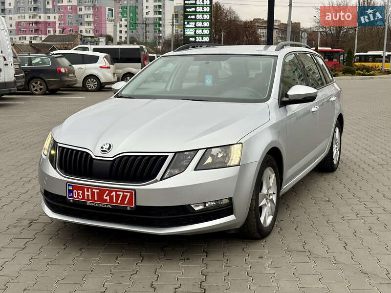 Универсал Skoda Octavia 2018 в Луцке