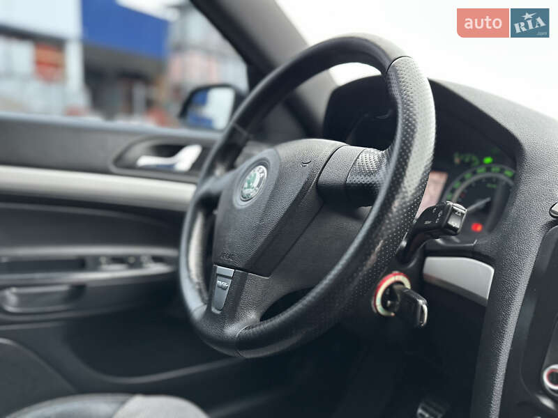 Универсал Skoda Octavia 2006 в Дрогобыче