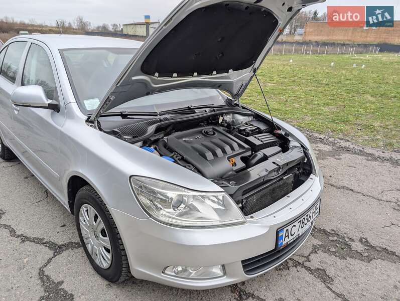 Ліфтбек Skoda Octavia 2010 в Луцьку