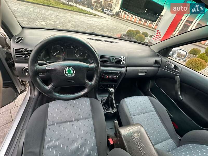 Лифтбек Skoda Octavia 2001 в Хусте