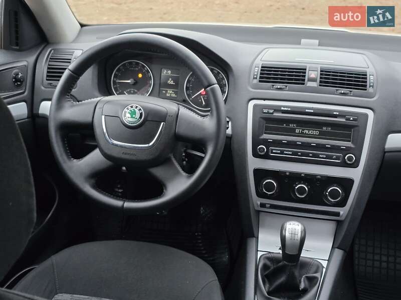 Универсал Skoda Octavia 2009 в Харькове