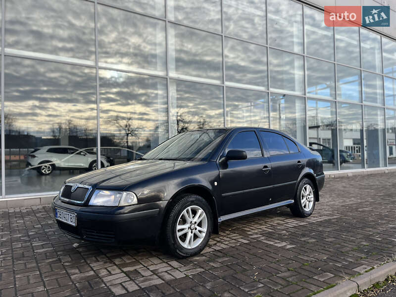 Ліфтбек Skoda Octavia 2004 в Чернігові