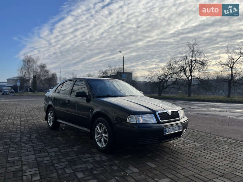 Ліфтбек Skoda Octavia 2004 в Чернігові