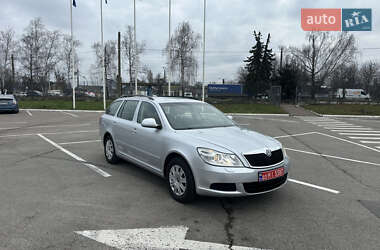 Універсал Skoda Octavia 2009 в Житомирі