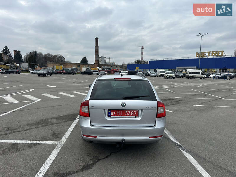 Универсал Skoda Octavia 2009 в Житомире
