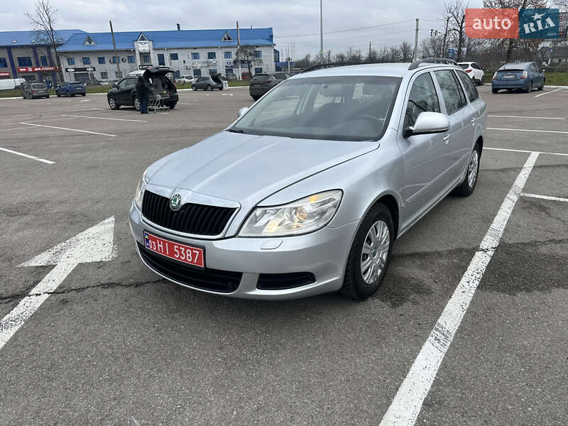 Универсал Skoda Octavia 2009 в Житомире