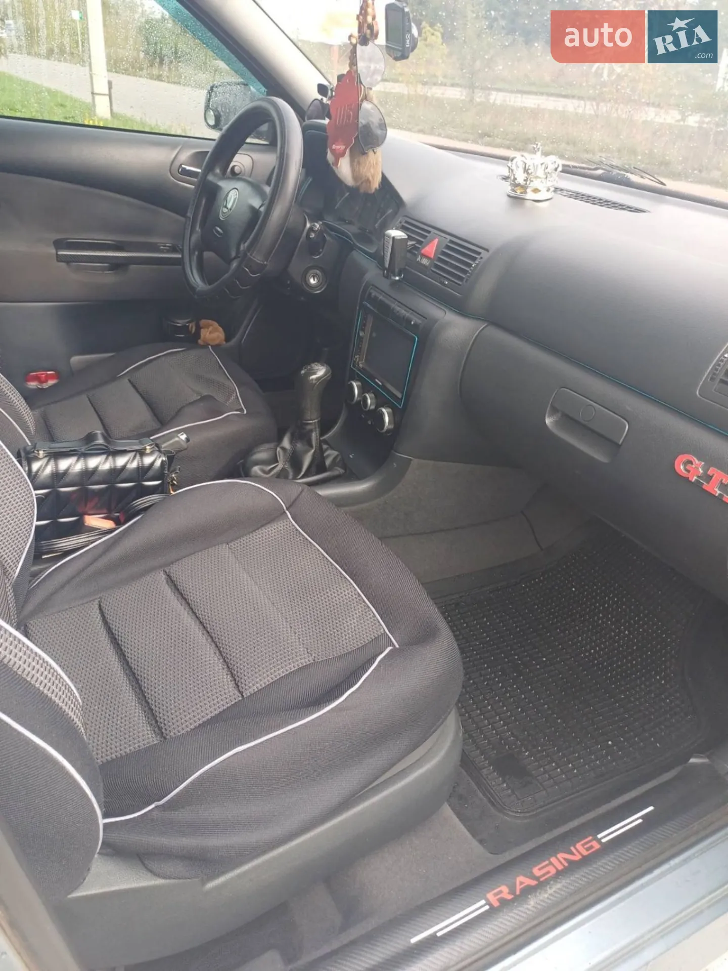 Skoda Octavia 2004 VIN TMBDX11U242904320 фото оголошення 11 з 17