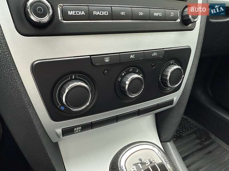 Лифтбек Skoda Octavia 2011 в Хмельницком фото 44 Лифтбек Skoda Octavia 2011 в Хмельницком