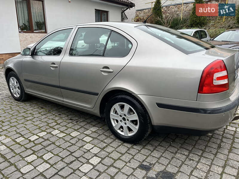 Ліфтбек Skoda Octavia 2007 в Звягелі