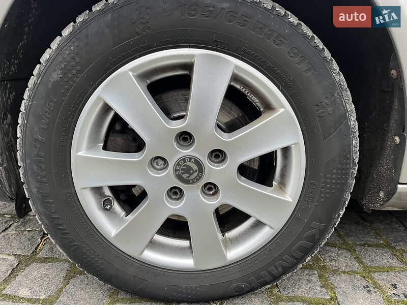 Ліфтбек Skoda Octavia 2007 в Звягелі