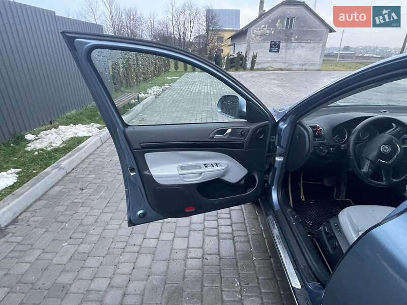 Универсал Skoda Octavia 2009 в Николаеве