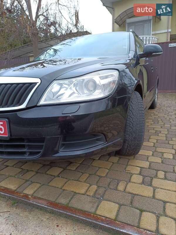 Універсал Skoda Octavia 2010 в Києві фото 3 Універсал Skoda Octavia 2010 в Києві