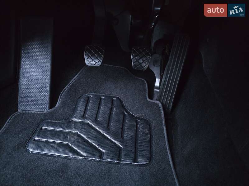 Ліфтбек Skoda Octavia 2006 в Полтаві