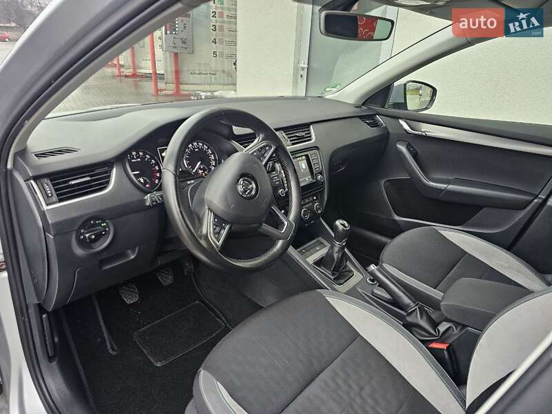Универсал Skoda Octavia 2016 в Виннице