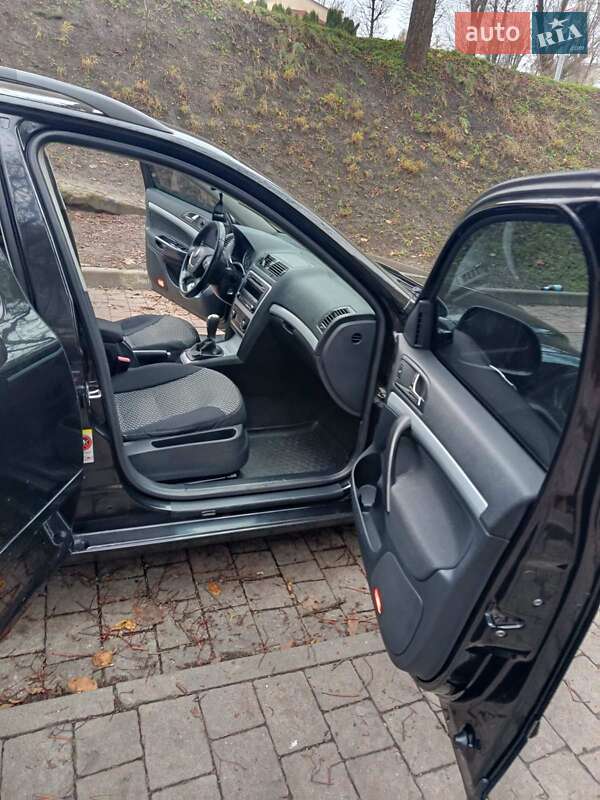 Универсал Skoda Octavia 2010 в Львове фото 9 Универсал Skoda Octavia 2010 в Львове