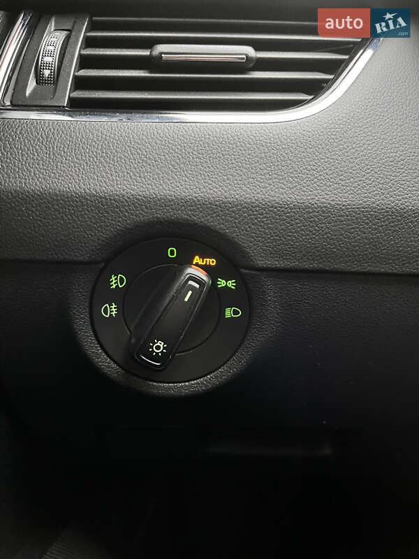 Универсал Skoda Octavia 2017 в Луцке