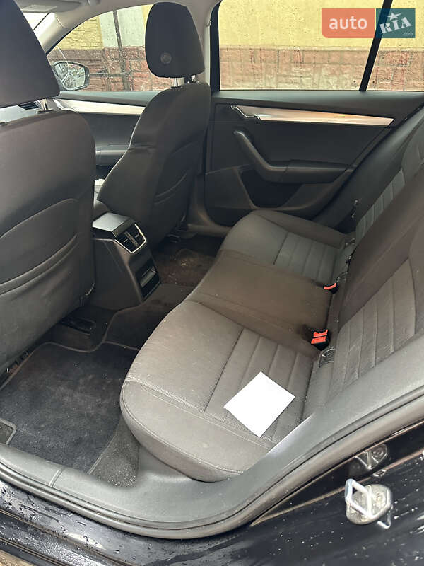 Універсал Skoda Octavia 2014 в Рожище