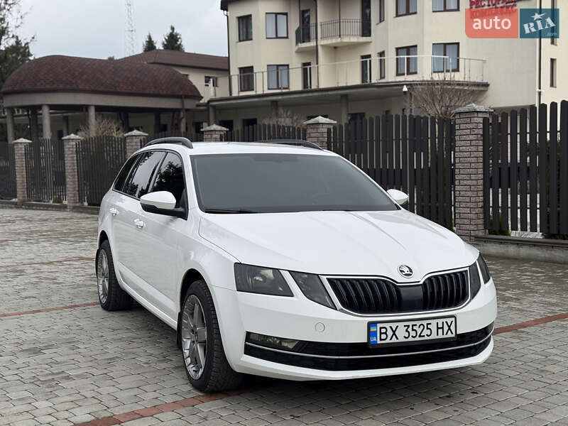 Универсал Skoda Octavia 2017 в Староконстантинове