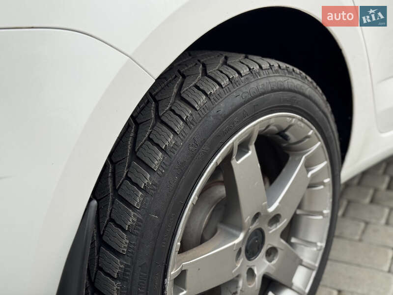 Универсал Skoda Octavia 2017 в Староконстантинове