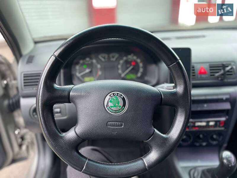 Ліфтбек Skoda Octavia 2008 в Харкові