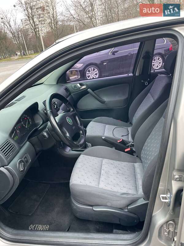 Ліфтбек Skoda Octavia 2008 в Харкові