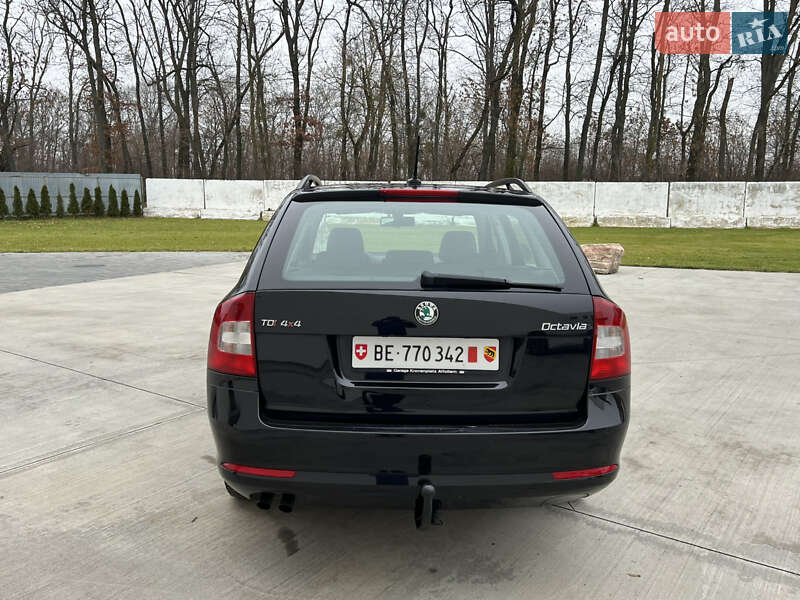 Универсал Skoda Octavia 2010 в Луцке