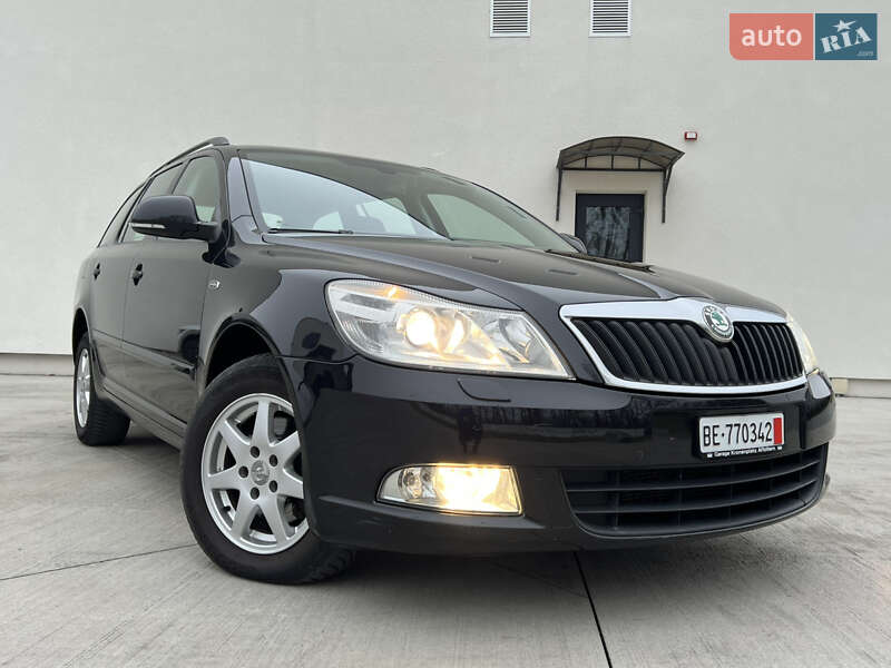 Универсал Skoda Octavia 2010 в Луцке