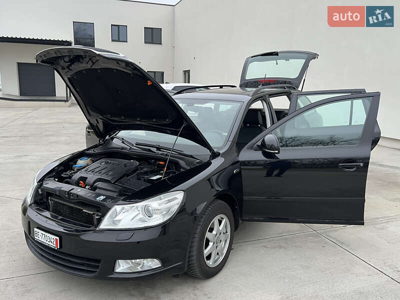 Универсал Skoda Octavia 2010 в Луцке