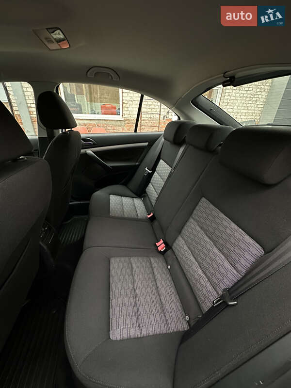 Ліфтбек Skoda Octavia 2010 в Луцьку фото 21 Ліфтбек Skoda Octavia 2010 в Луцьку