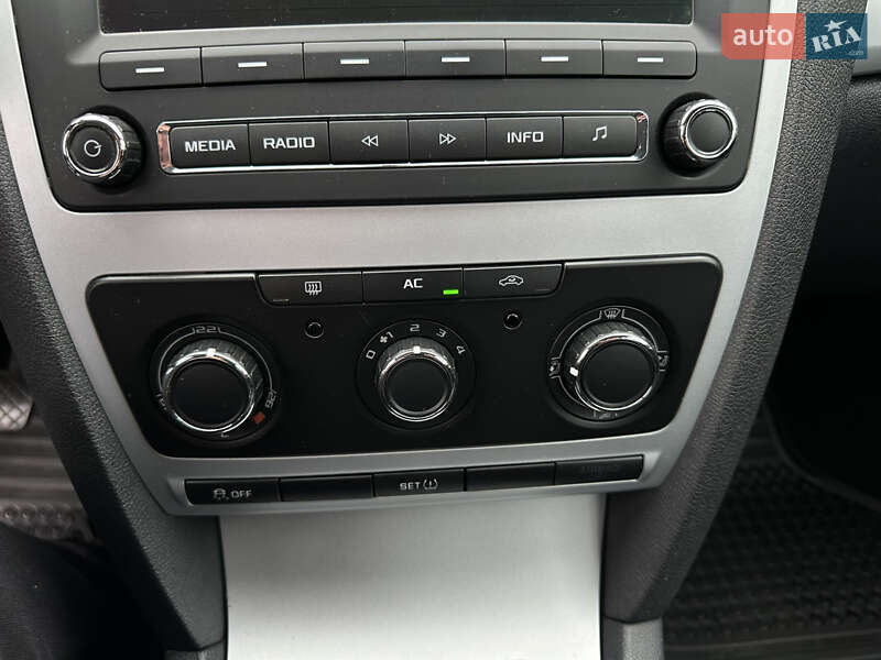Ліфтбек Skoda Octavia 2010 в Луцьку фото 33 Ліфтбек Skoda Octavia 2010 в Луцьку