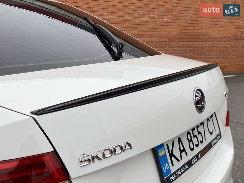 Лифтбек Skoda Octavia 2015 в Киеве фото 13 Лифтбек Skoda Octavia 2015 в Киеве