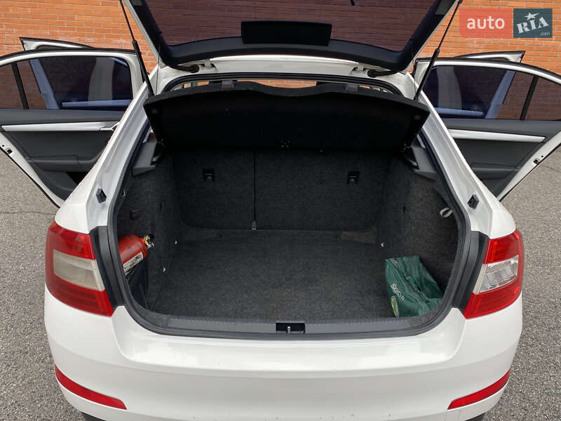 Лифтбек Skoda Octavia 2015 в Киеве фото 31 Лифтбек Skoda Octavia 2015 в Киеве