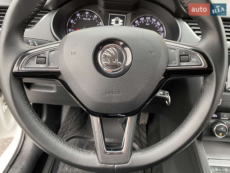 Лифтбек Skoda Octavia 2015 в Киеве фото 40 Лифтбек Skoda Octavia 2015 в Киеве