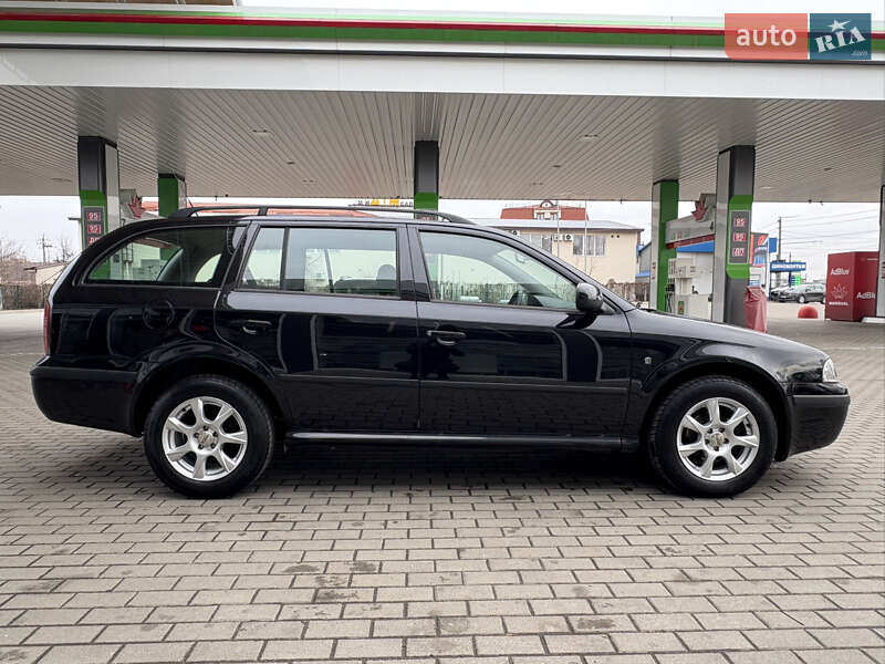 Универсал Skoda Octavia 2009 в Житомире