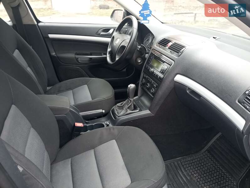 Универсал Skoda Octavia 2009 в Чернигове