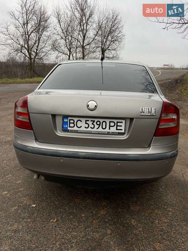 Лифтбек Skoda Octavia 2008 в Дубно