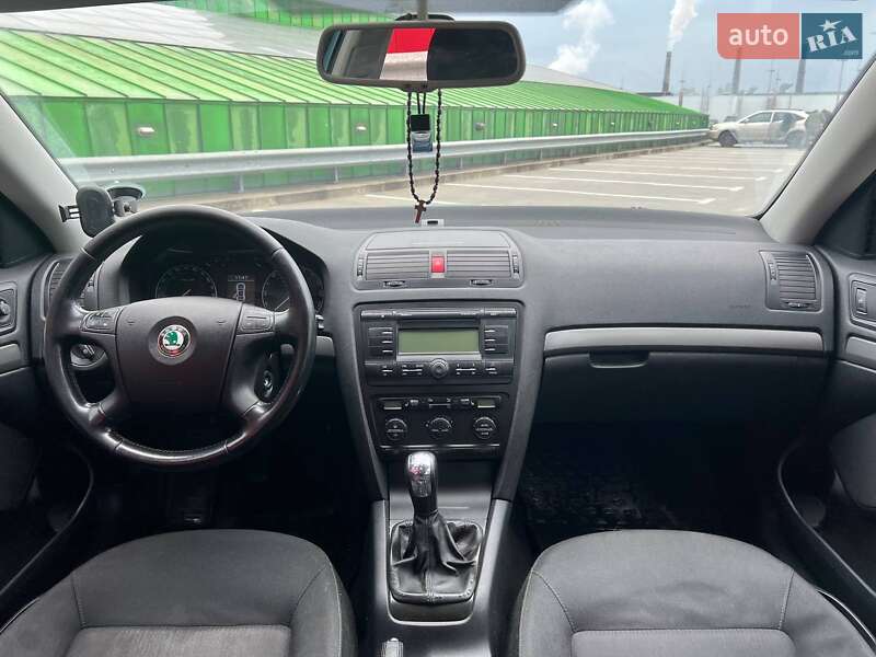 Лифтбек Skoda Octavia 2007 в Киеве