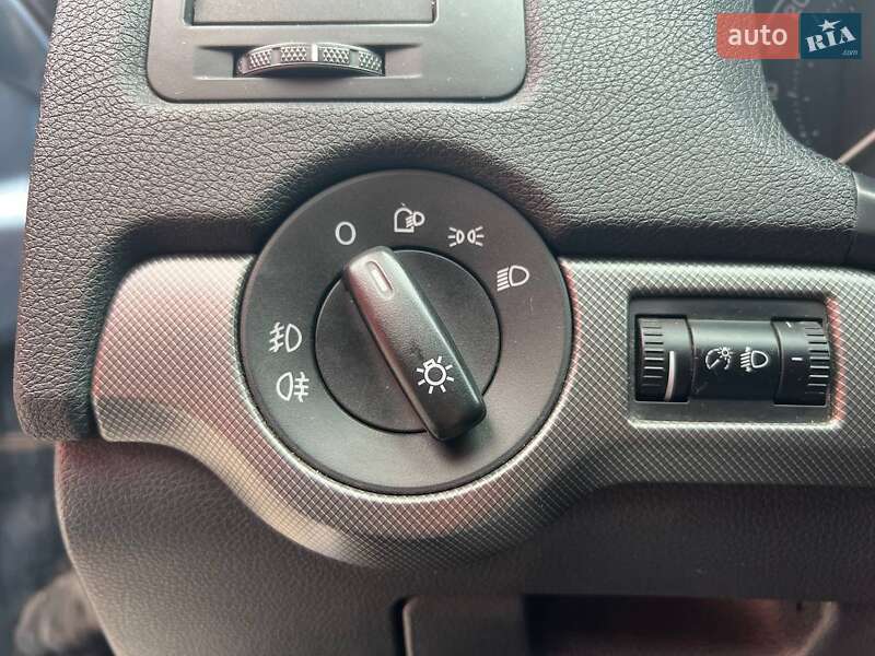 Лифтбек Skoda Octavia 2007 в Киеве