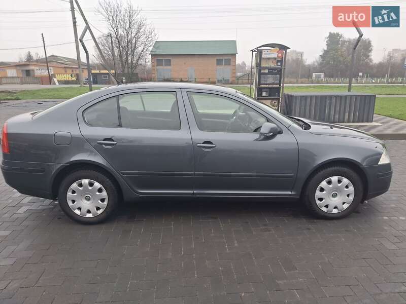 Лифтбек Skoda Octavia 2008 в Лубнах