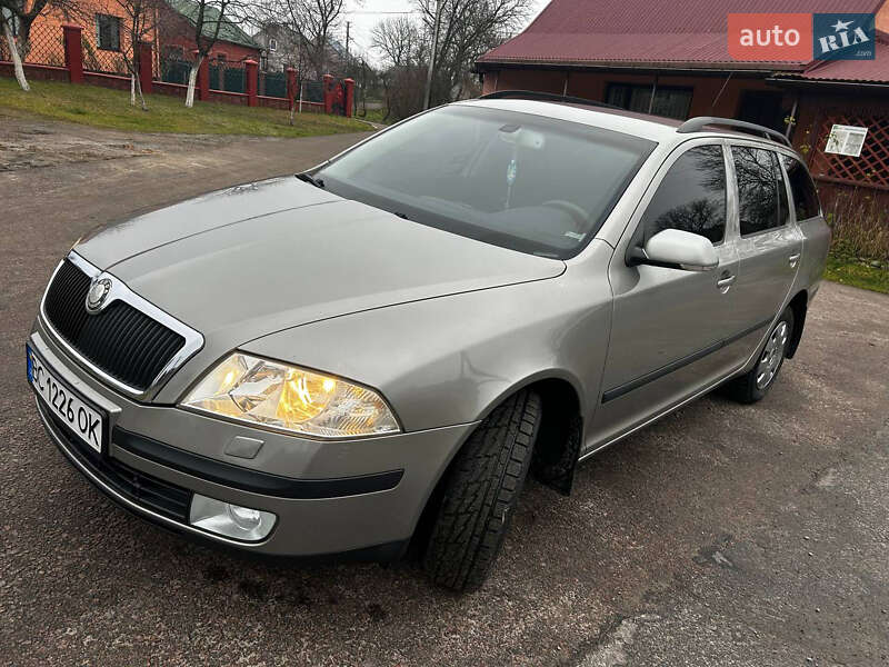 Универсал Skoda Octavia 2007 в Буске фото 6 Универсал Skoda Octavia 2007 в Буске