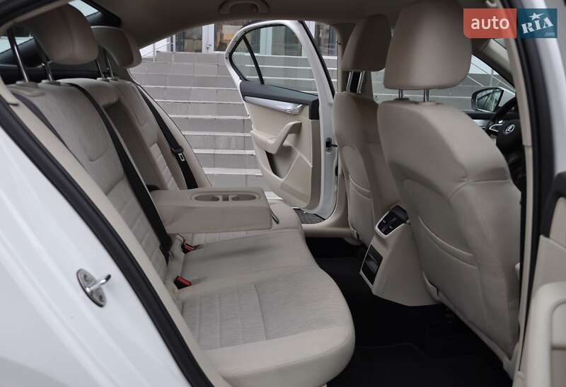 Лифтбек Skoda Octavia 2013 в Одессе